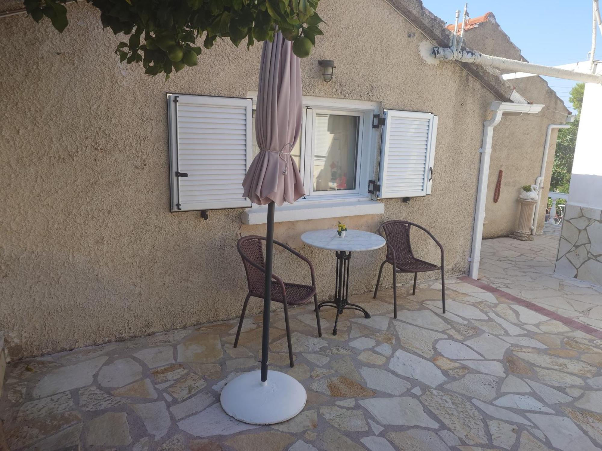 ואטי Elena Apartments Ithaca מראה חיצוני תמונה